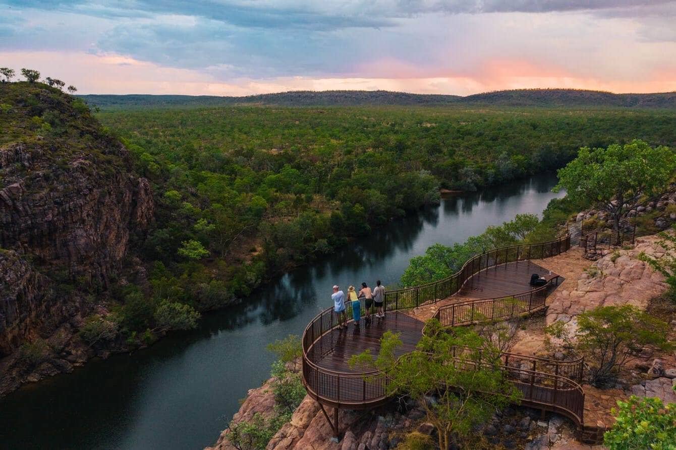 Darwin Airport To Kakadu National Park swanvalleywinerytours.com.au