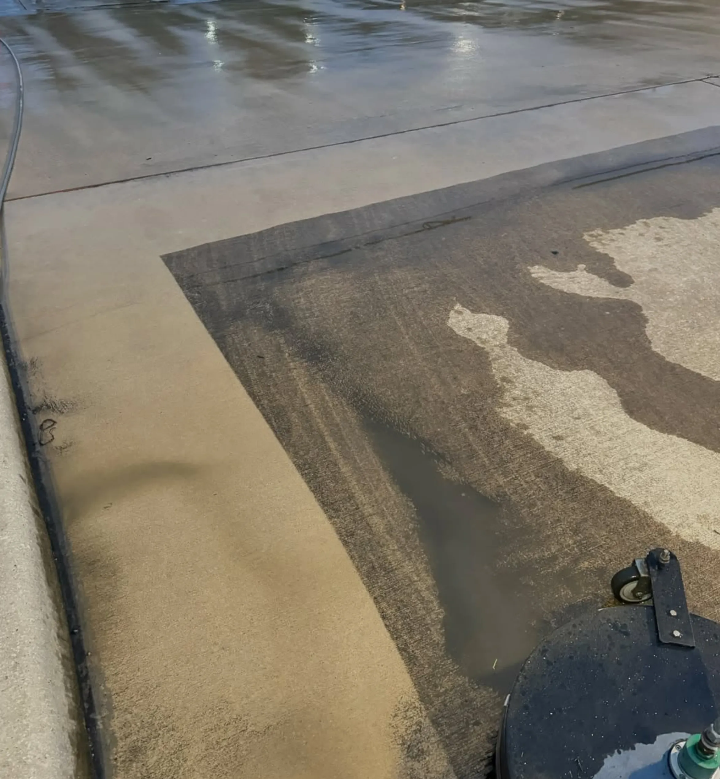 does pressure washing strip sealer